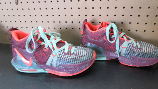 Used Nike Lebron Witness VII SE