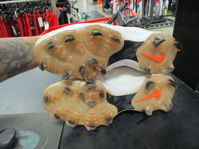 Load image into Gallery viewer, Used Nike Force Trout 9 Pro MCS Size 7.5 Cleats
