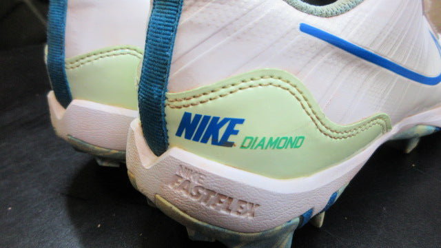 Load image into Gallery viewer, Nike Diamond FastFlex Baseball Cleats - Size 7
