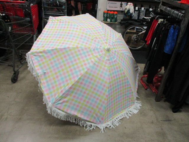 Load image into Gallery viewer, Used Stoney Clover 6Ft Sand Umbrella with ground Stake
