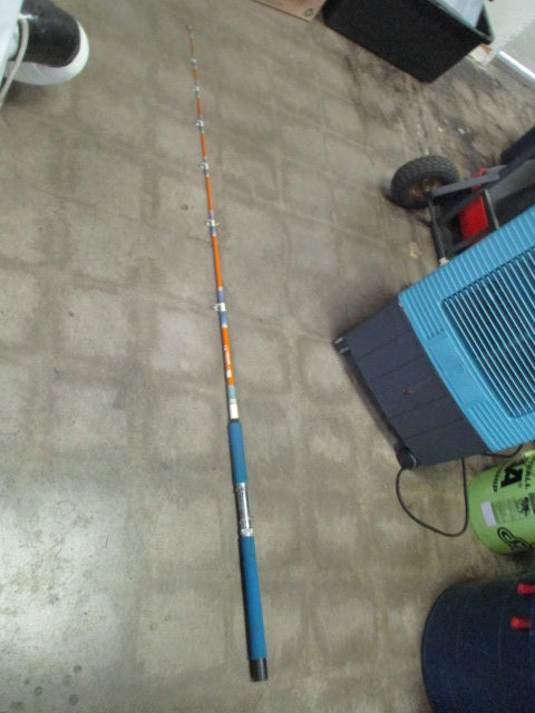 Load image into Gallery viewer, Used Kencor 103CS 6&#39;7&quot; Tenlew Magnaglas Line 15-40 Fishing Pole
