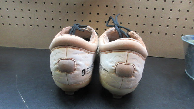 Load image into Gallery viewer, Used Nike Women's Hyperdiamond 4 Elite Softball Cleats - Size 9.5
