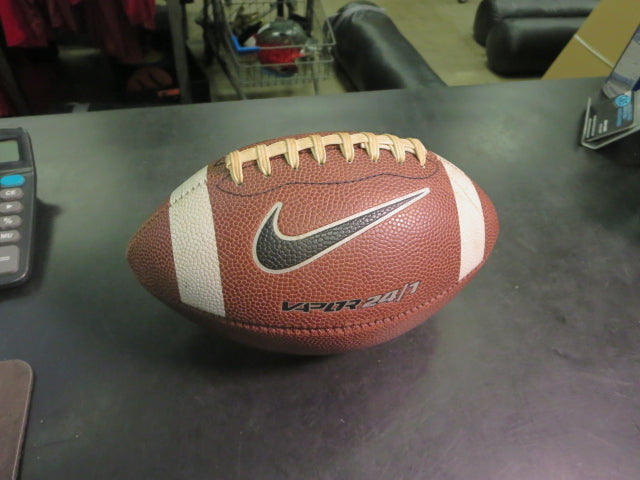 Load image into Gallery viewer, Used Nike Vapor 24/7 Peewee Sized Football
