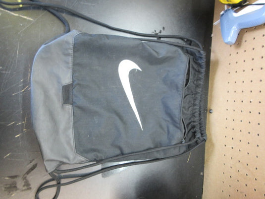 Used Nike String Bag