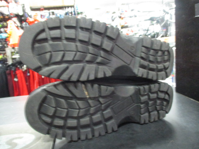 Load image into Gallery viewer, Used ITASCA Thermolite Size 10 Winter Boots
