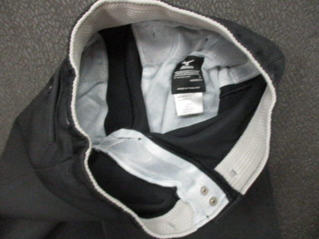 Load image into Gallery viewer, Used Mizuno Elastic Bottom Size Small Softball Pant
