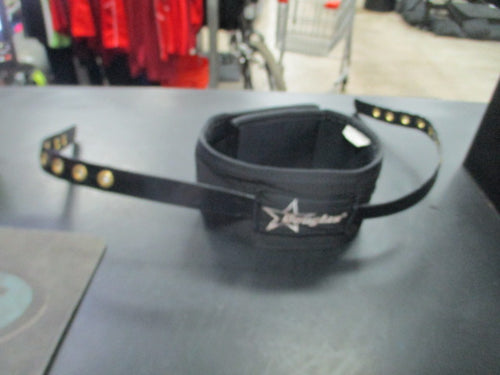 Used Douglas X- Large Fits Flexed Bicep Arm Restraint