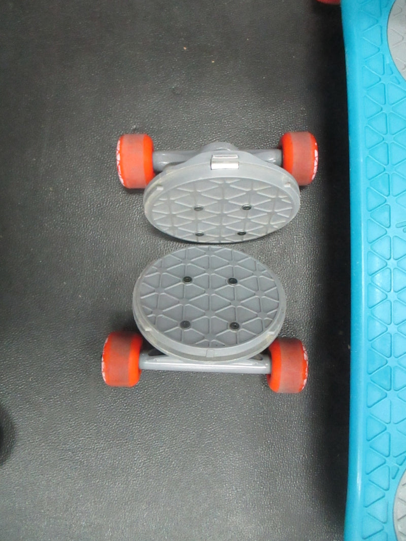 Load image into Gallery viewer, Used Morf Board Scooter/Skateboard W/ Attachments
