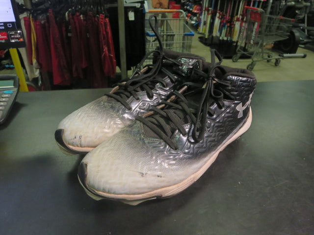 Load image into Gallery viewer, Used Under Armour Spotlight Hammer RM Football Cleats Size 9.5
