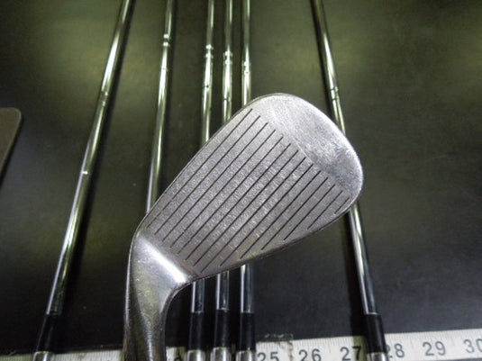 Used Taylormade Burner Tour Right Hand Iron Set 3-9i No 7i and Pw