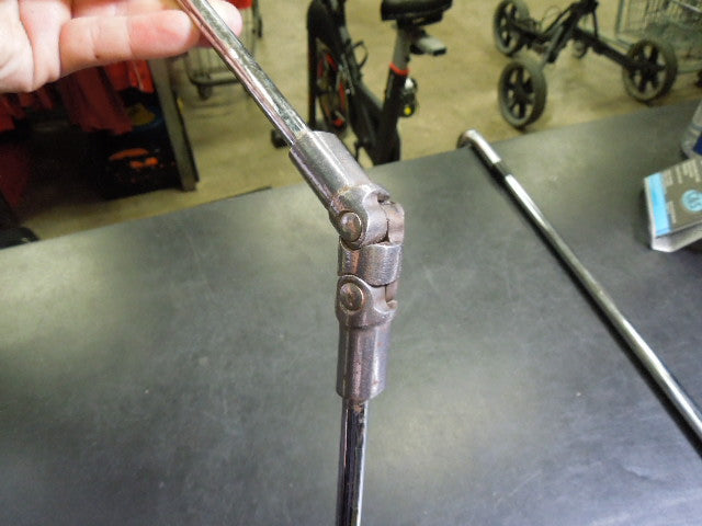 Load image into Gallery viewer, Used Medicus Golf 10.5º 460cc Dual Hinge Right Hand Training Driver
