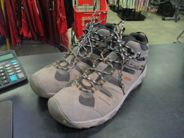 Load image into Gallery viewer, Used KEEN Headout Waterproof Hiking Shoes Size 12
