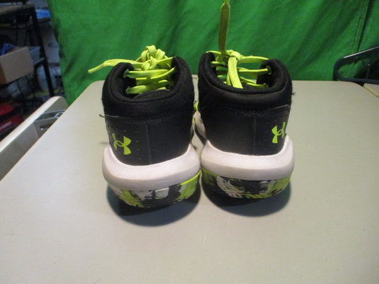Used Under Armour Size Youth 1 Basetball Shoes