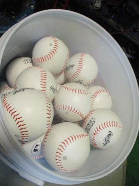 Rawlings Official League Baseball Bucket 8U 24 Pack