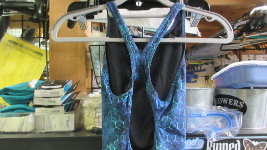 Used TYR Women's Avictor Closed Back Swimsuit - Size 28