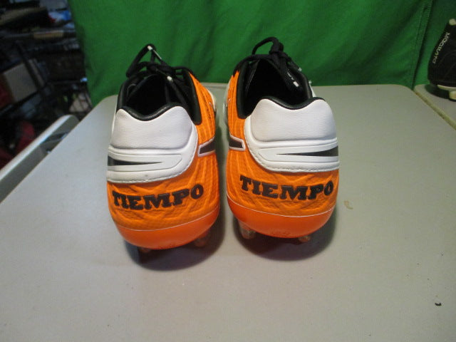 Load image into Gallery viewer, Used Nike Tiempo ACC Size 11.5 Soccer Cleats
