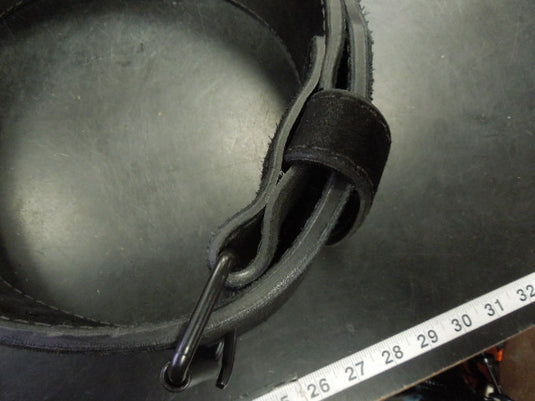 Used Pioneer Suede on Suede 4mm Ratcheting Weight Lifting Belt