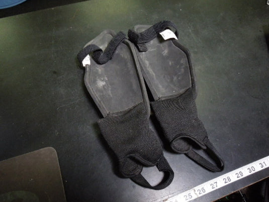 Used Nike Charge Ankle Guard with Slip On Shin Guards Size Adult