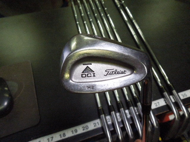 Load image into Gallery viewer, Used Titleist DCI 962 9pc Right Hand Iron Set 3-9 Iron and S,P-Wedge
