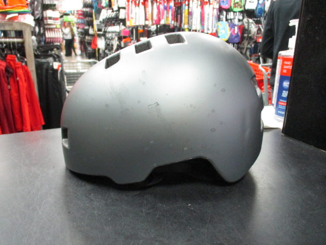 Load image into Gallery viewer, Used Bell Focus Adult Adjustable Bicycle Helmet
