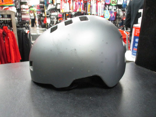 Used Bell Focus Adult Adjustable Bicycle Helmet