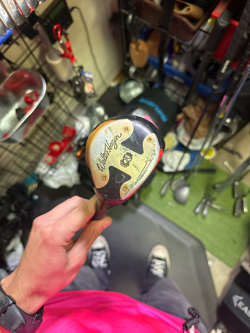 Load image into Gallery viewer, Vintage Walter Hagen Haig Ultra 385 Contour Sole 13pc Right Hand Golf Club Set
