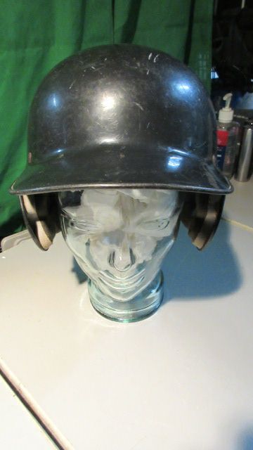 Load image into Gallery viewer, Used Rawlings Youth Baseball Helmet
