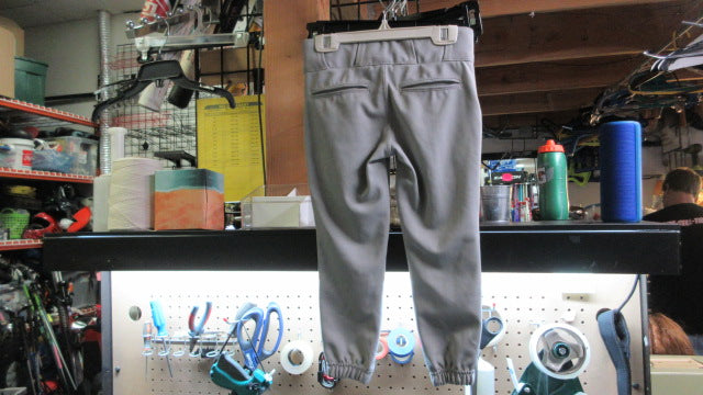 Load image into Gallery viewer, Used Champro Softball Pants - Size Youth Small
