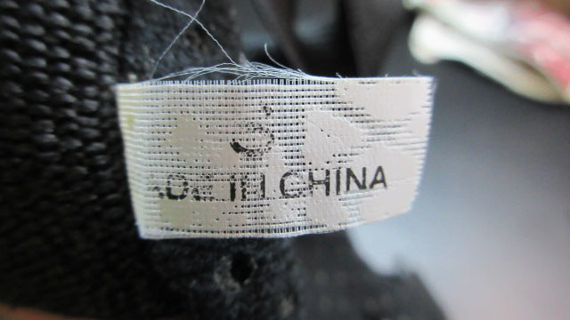 Load image into Gallery viewer, Used Hyper Trainer Skating Knee Pads - Size Small
