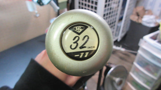 Used Louisville Slugger LXT 32" -11 Composite Fastpitch Softball Bat