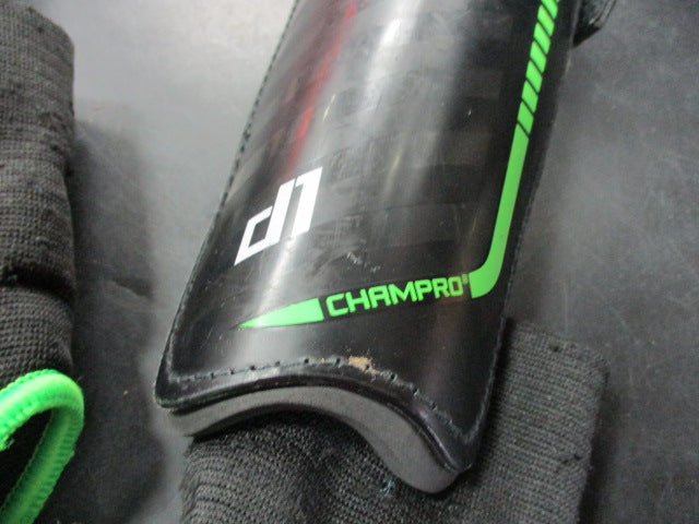 Load image into Gallery viewer, Used Champro Size 4&#39;0 -  5&#39;0 Soccer Shin Guards
