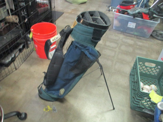 Used Highlander Golf Stand Golf Bag