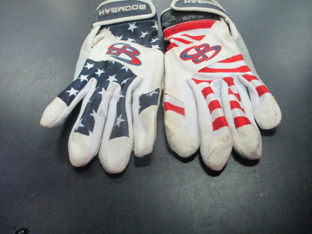 Load image into Gallery viewer, Used Boombah Youth Medium Baseball Batting Gloves

