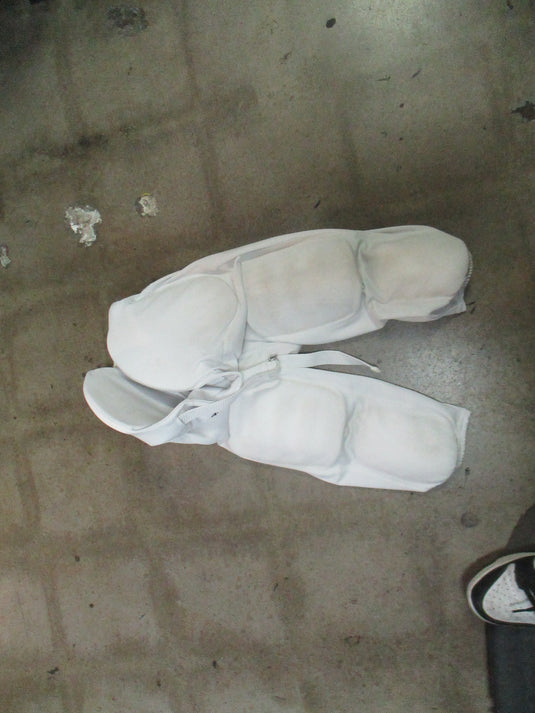 Used Schutt Adult Medium 7-Padded White Football Pant