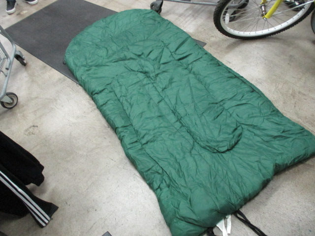 Load image into Gallery viewer, Used Northwest Territory 20 Deg Sleeping Bag
