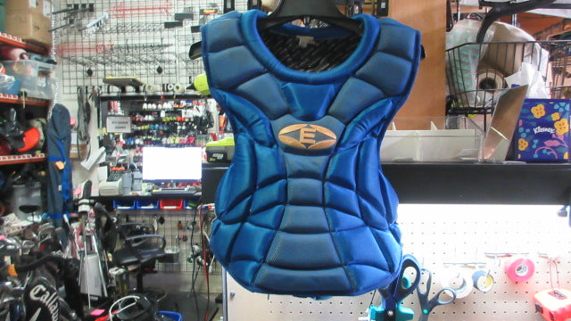 Load image into Gallery viewer, Used Easton Catchers Chest Protector - Size Youth 12-15
