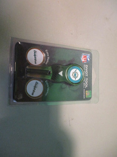 NFL Miami Dolphins Divot Tool W/ Magnetic Ball Marker