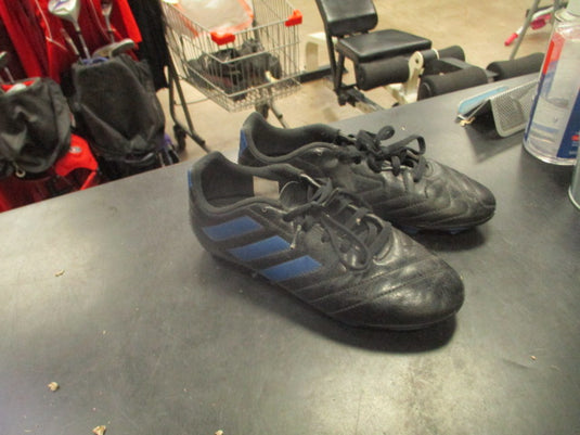 Used Adidas Soccer Cleat Size 5