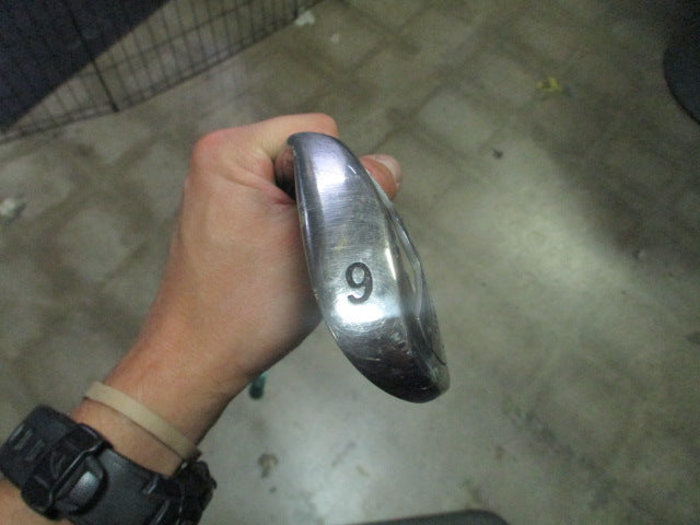 Load image into Gallery viewer, Used Magnaflite MXL Ladies Iron Set 7,8,9 Irons P-S Wedge and 4 Hybrid RH
