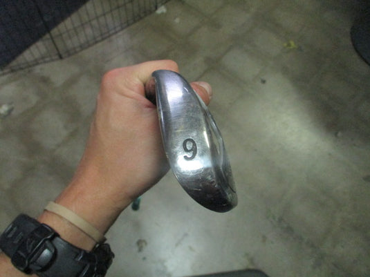 Used Magnaflite MXL Ladies Iron Set 7,8,9 Irons P-S Wedge and 4 Hybrid RH