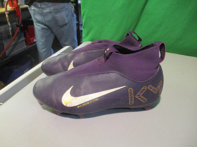 Load image into Gallery viewer, Used Nike Mercurial Bappe Youth 3.5 Soccer Cleats
