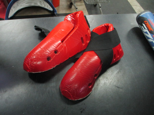 Load image into Gallery viewer, Used Martial Arts Foot Pad Protectors No Size Visible
