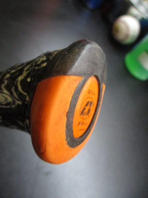 Load image into Gallery viewer, Used Axe Avenge (-3) 31&quot; BBCOR Baseball Bat
