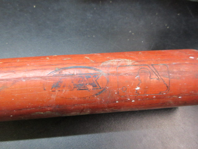 Load image into Gallery viewer, Used Louisville Slugger TPX Alex Rodriguez 31" Youth Wood Baseball Bat
