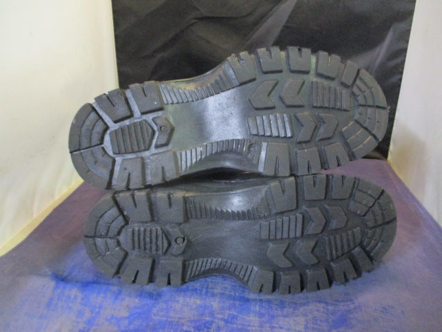 Load image into Gallery viewer, Used WFS Snow Jogger Boots Adult Size 12
