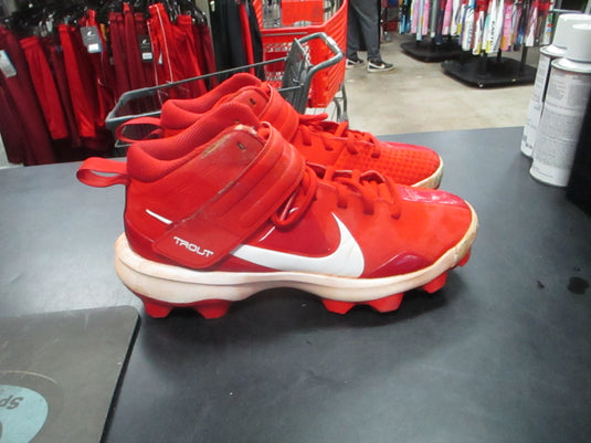 Used Nike Trout Youth Size 4 Cleats