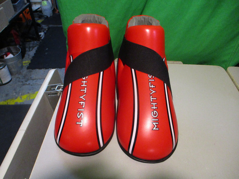 Load image into Gallery viewer, Used Mighty Fist ITF Approved Size Medium Sparring Foot Protector

