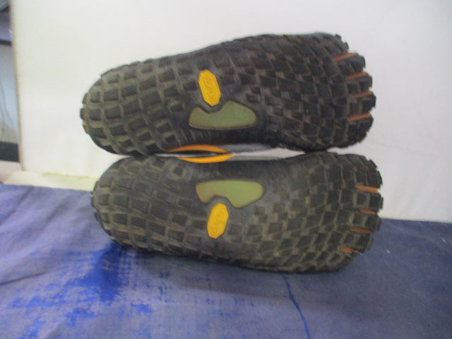 Load image into Gallery viewer, Used Vibram Spyridon MR Trail Shoes Adult Size 41 / 8.5
