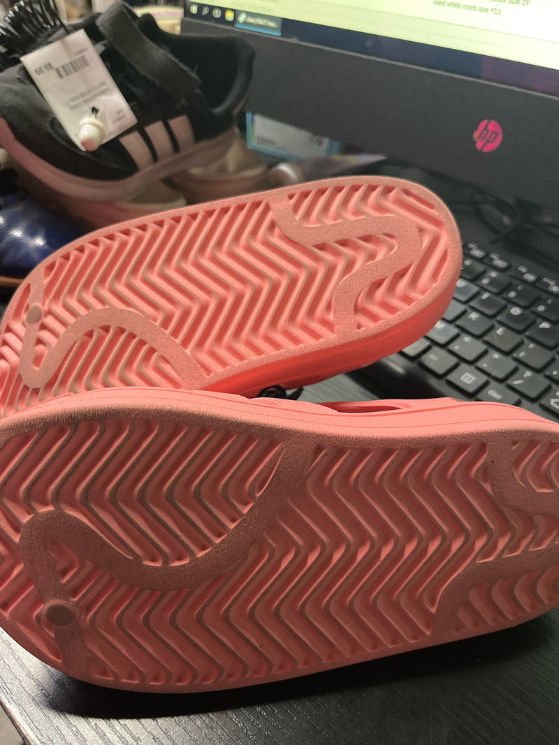 Load image into Gallery viewer, used Adidas Pink Size 2 Water Shoe
