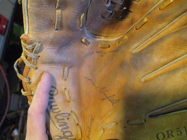 Load image into Gallery viewer, Used Rawlings Dave Winfield 12" Glove - RHT
